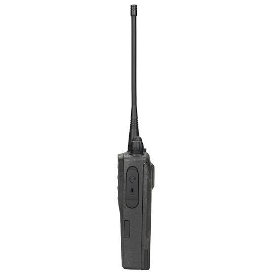 DEP™450 (ANALÓGICO) MOTOTRBO™ RADIO PORTÁTIL DE DOS VÍAS DEP™450 (ANALÓGICO) MOTOTRBO™ RADIO PORTÁTIL DE DOS VÍAS